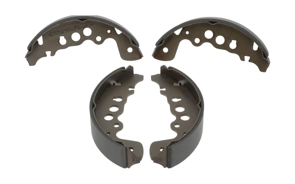 Jeu de 4 mâchoires de frein (Garniture de frein à tambour) FERODO FSB578