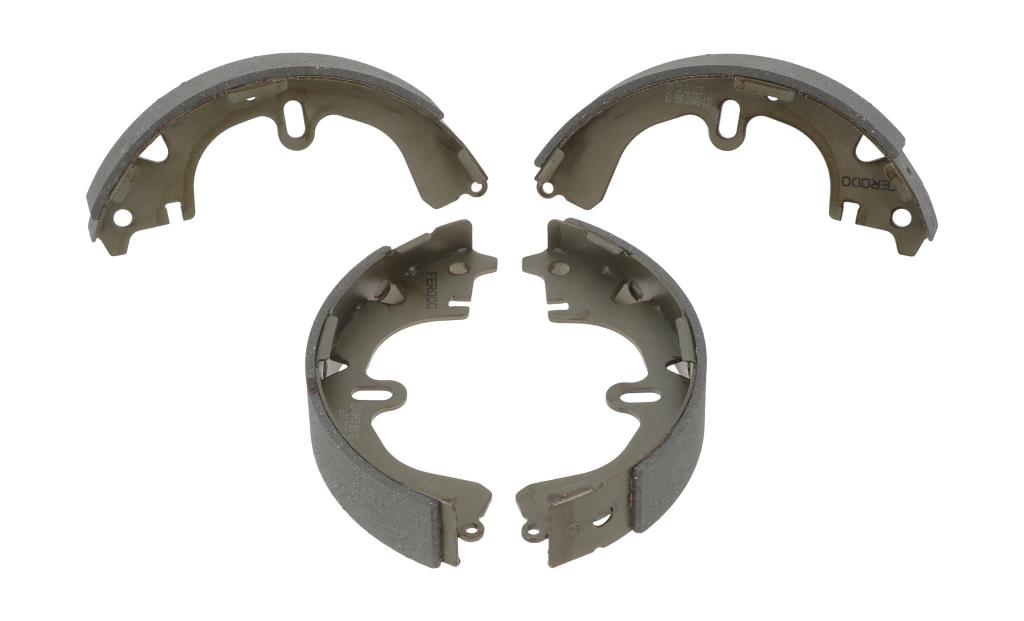 Jeu de 4 mâchoires de frein (Garniture de frein à tambour) FERODO FSB630